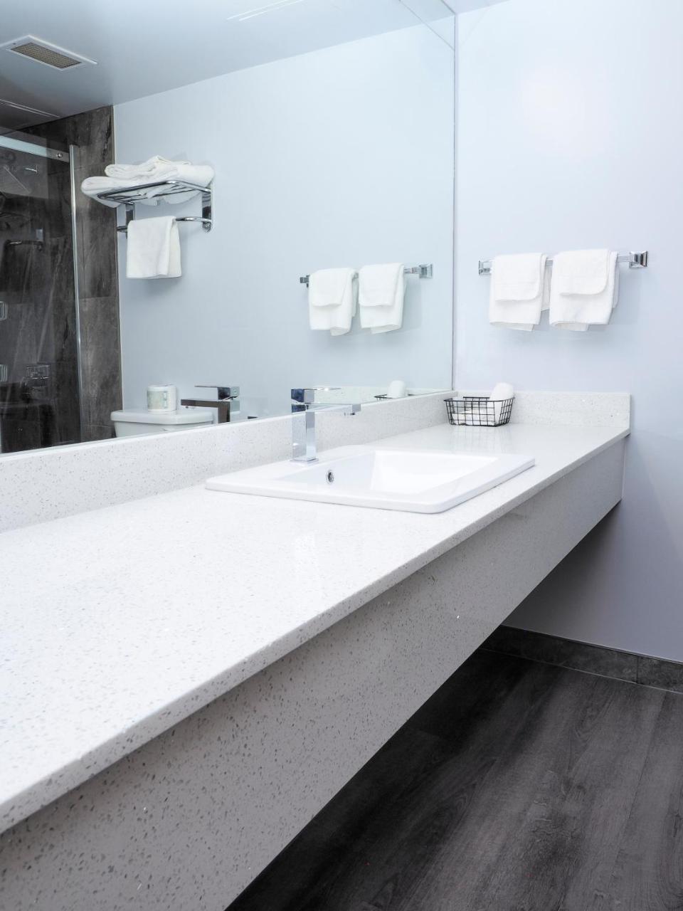 Argyll Plaza Hotel Edmonton Ngoại thất bức ảnh